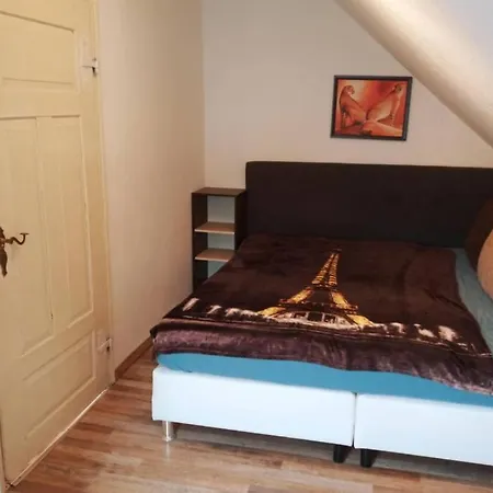 Ferienwohnung Fur Urlauber Und Geschaftsreisende *